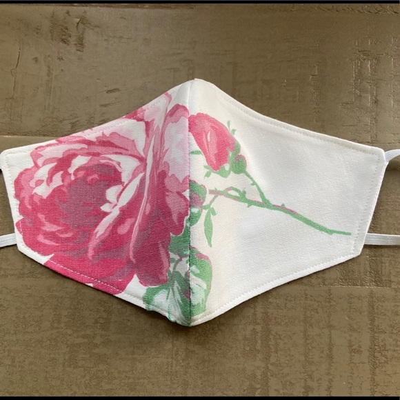 VINTAGE Fabric, Rose Pattern Face Mask - Picture 5 of 8